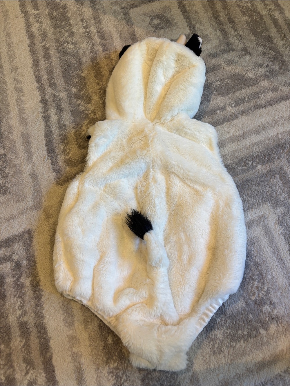 Pottery Barn kids PBK Baby Cow Costume Halloween 12-24 M - Picture 4 of 4